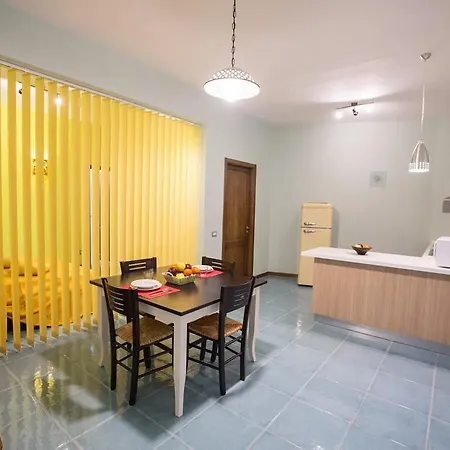 Lägenhet Il Nido Del Sole Cefalù